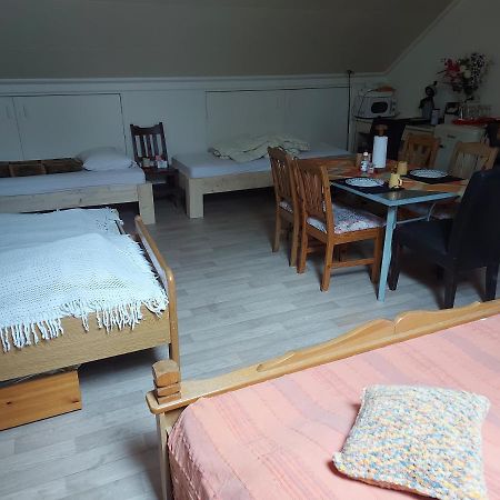 B&B De Tulp Retie Exteriör bild